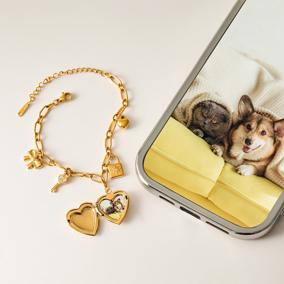 Love Chain Bracelet Fashion Titanium Steel Pearl Bow Bracelet