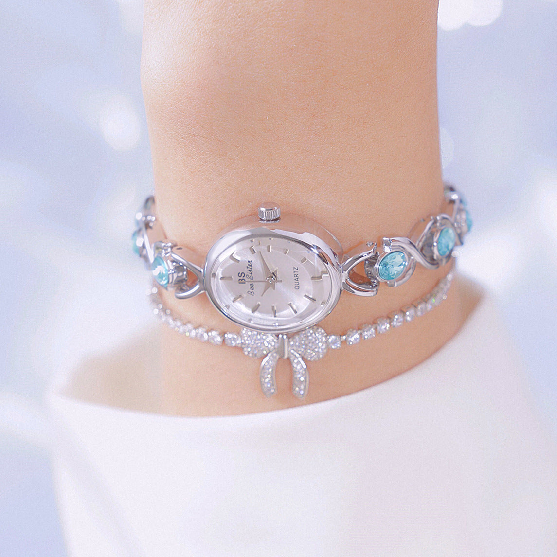 Oval Ice Crushing Glacier Sapphire Small Light Luxury Watch