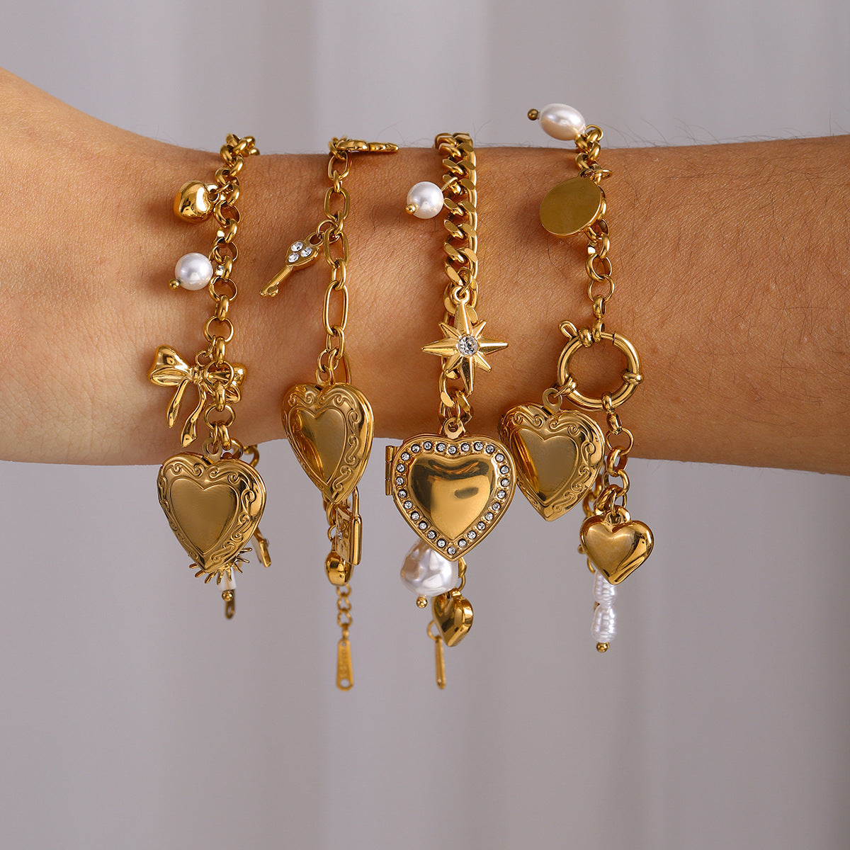 Love Chain Bracelet Fashion Titanium Steel Pearl Bow Bracelet