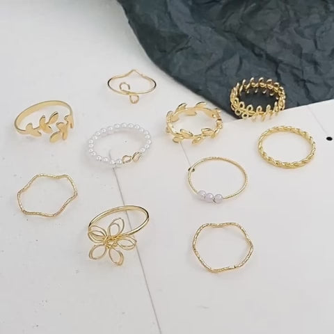 Load video: Openwork Flower Set Ring Simple Glossy