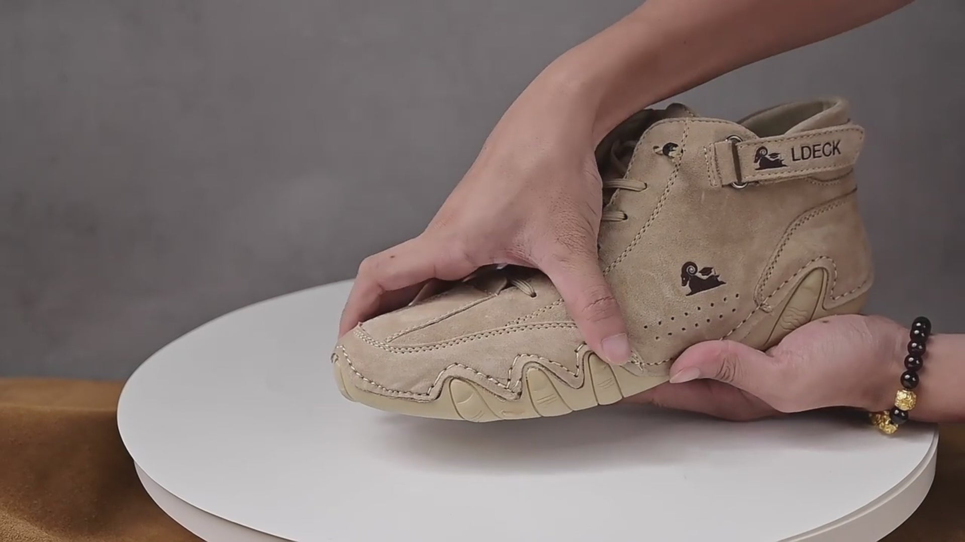 Load video: Men Ankle Boots Autumn Winter Suede Velcro Shoes Fashion Lace-up Sneakers